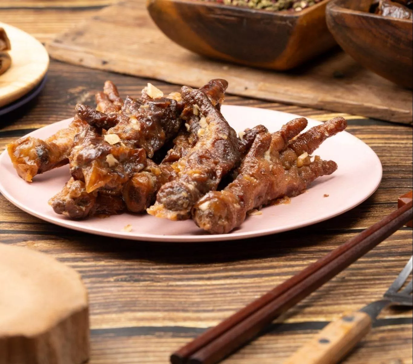 瀏瀏湘｜蒜香虎皮雞爪(8支)