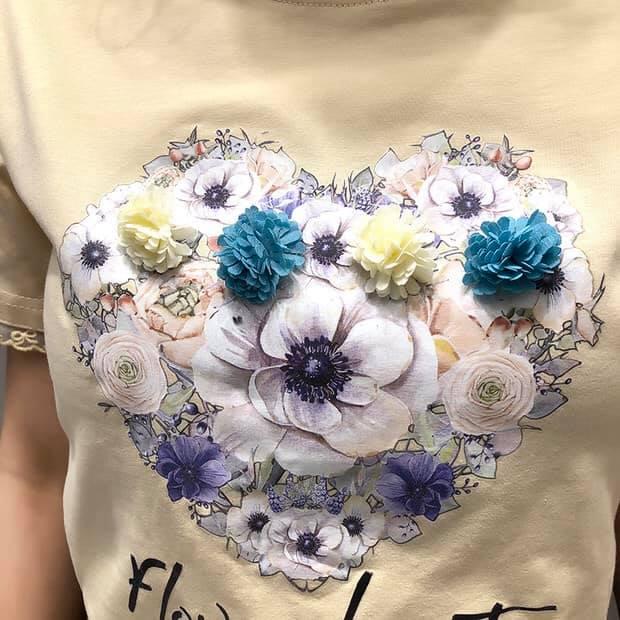 立體繡花蕾絲邊T三色 M-2XL