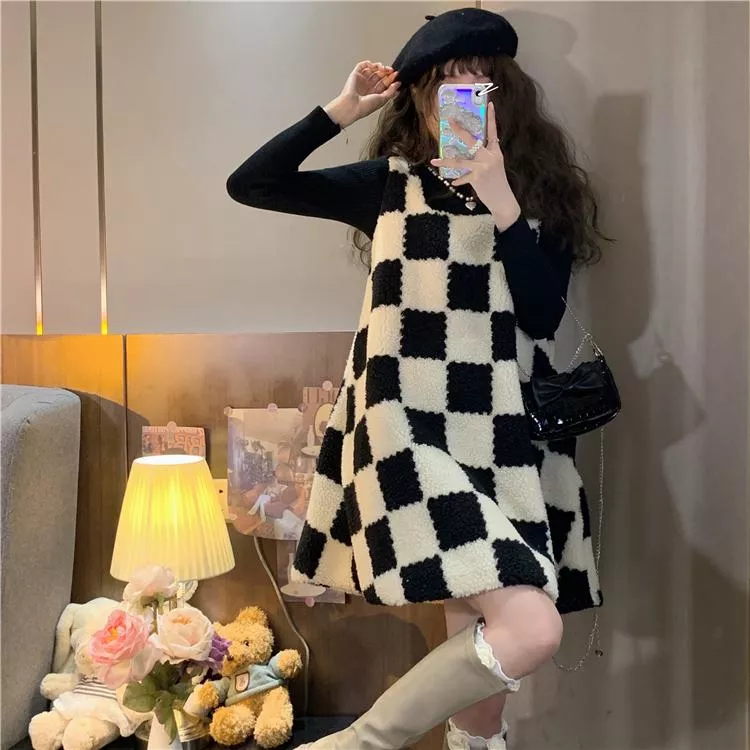 實拍胖MM黑白格小羊毛顯瘦背心裙有內襯+高領打底衫M-4XL 實拍胖MM黑白格小羊毛顯瘦背心裙有內襯+高領打底衫M-4XL