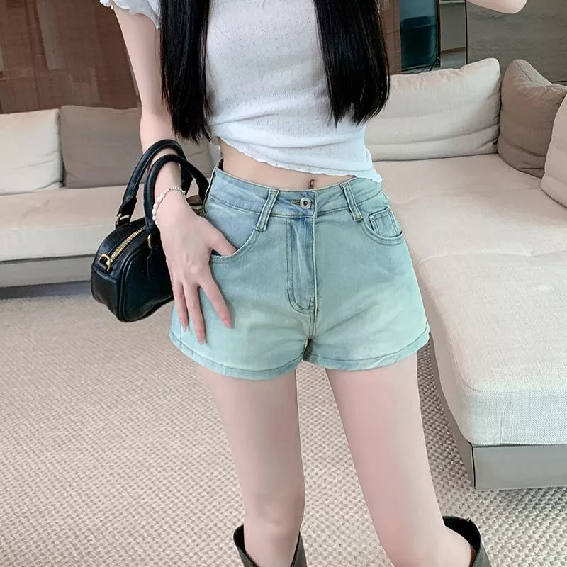 實拍~藍色豐胯牛仔夏季復古高腰休閒牛仔褲S-XL 實拍~藍色豐胯牛仔夏季復古高腰休閒牛仔褲S-XL