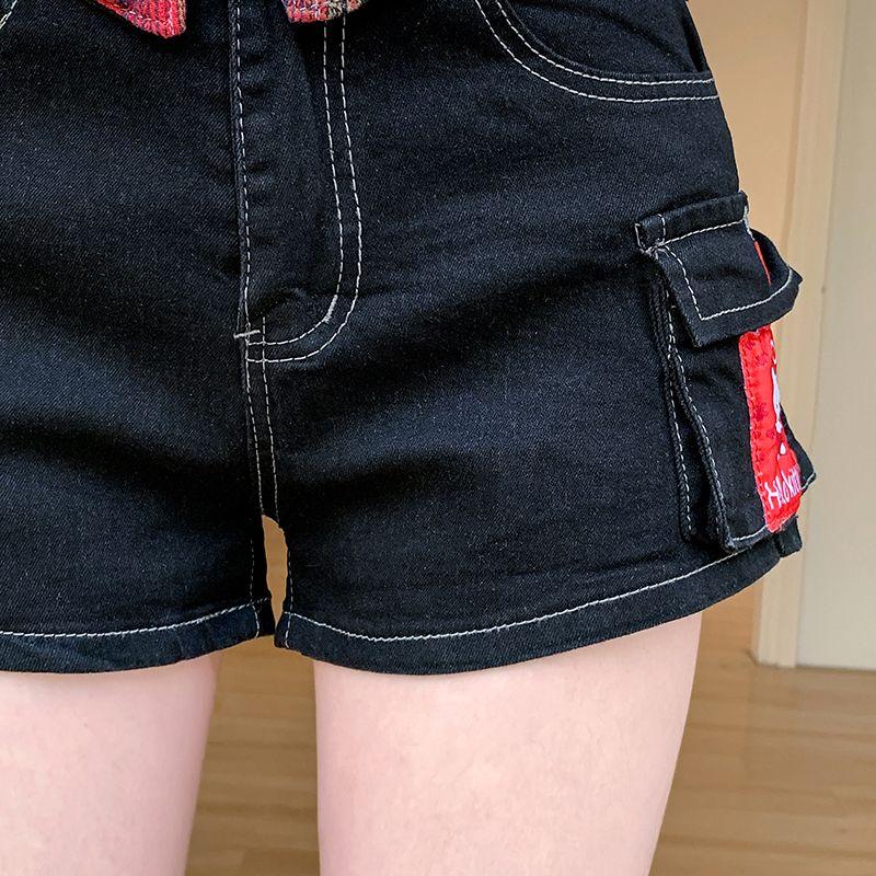 實拍~美式刺繡辣妹牛仔短褲設計感格紋拼接包臀熱褲S-XL
