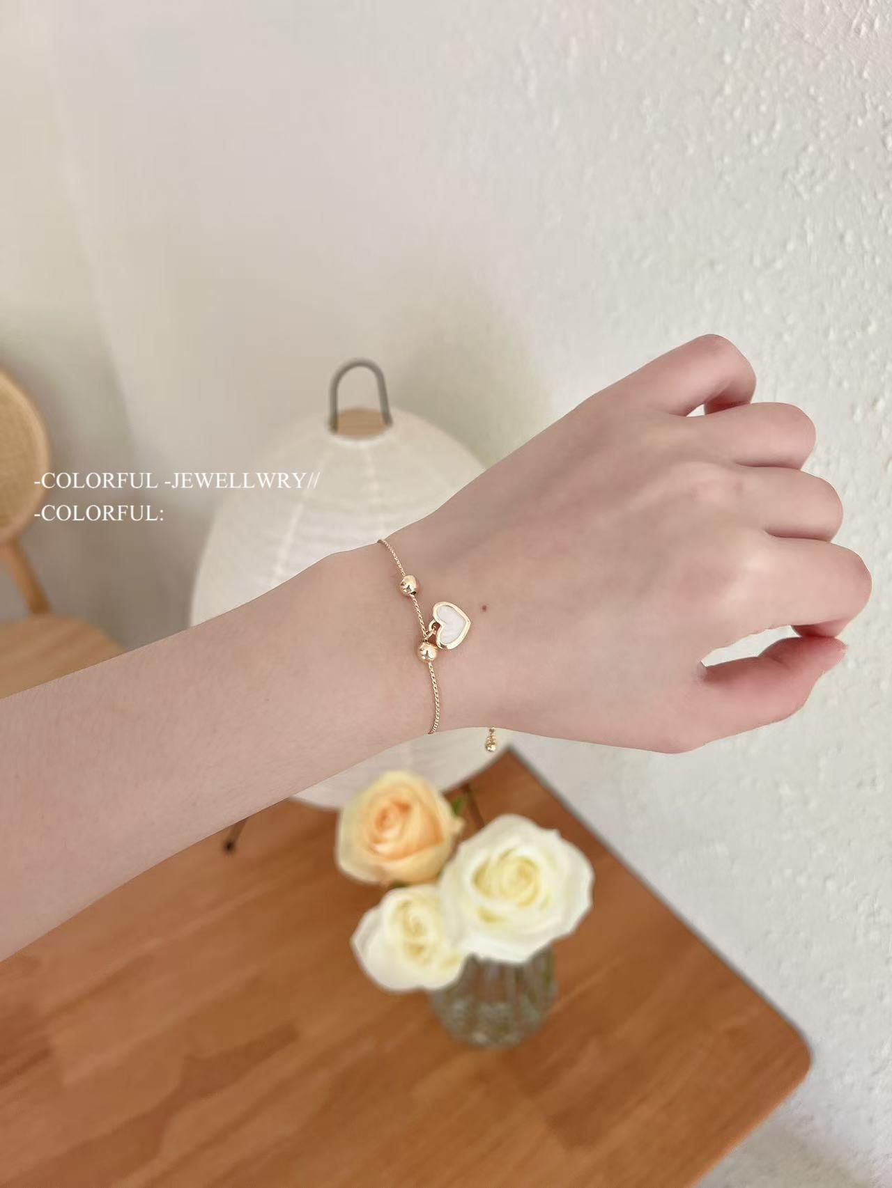 💖低調閃耀心動瞬間 ｜顯白金屬質感愛心手鏈