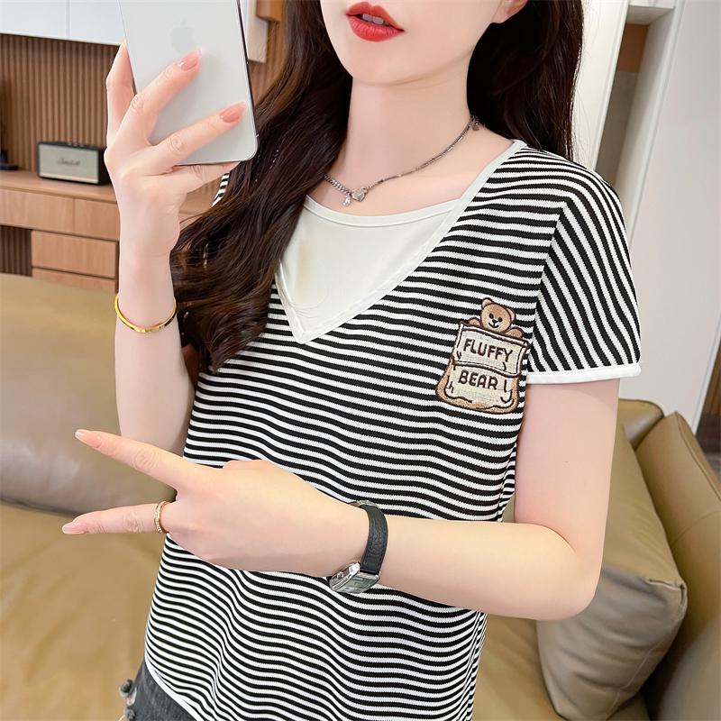 條紋V領假兩件熊圖案短T 2色 M-2XL