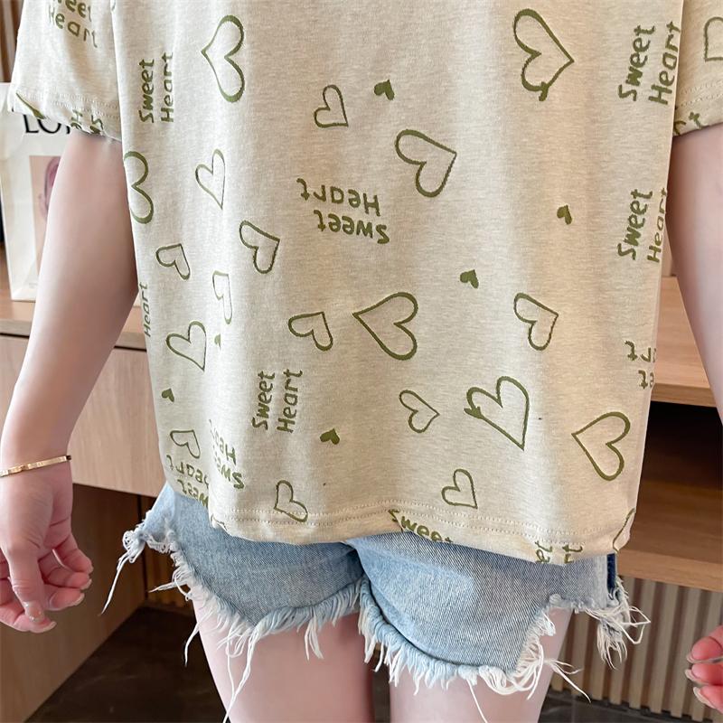 70%棉滿版愛心百搭T桖3色 M-2XL