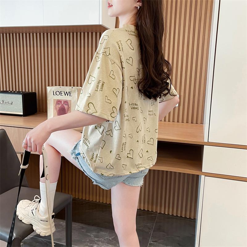 70%棉滿版愛心百搭T桖3色 M-2XL