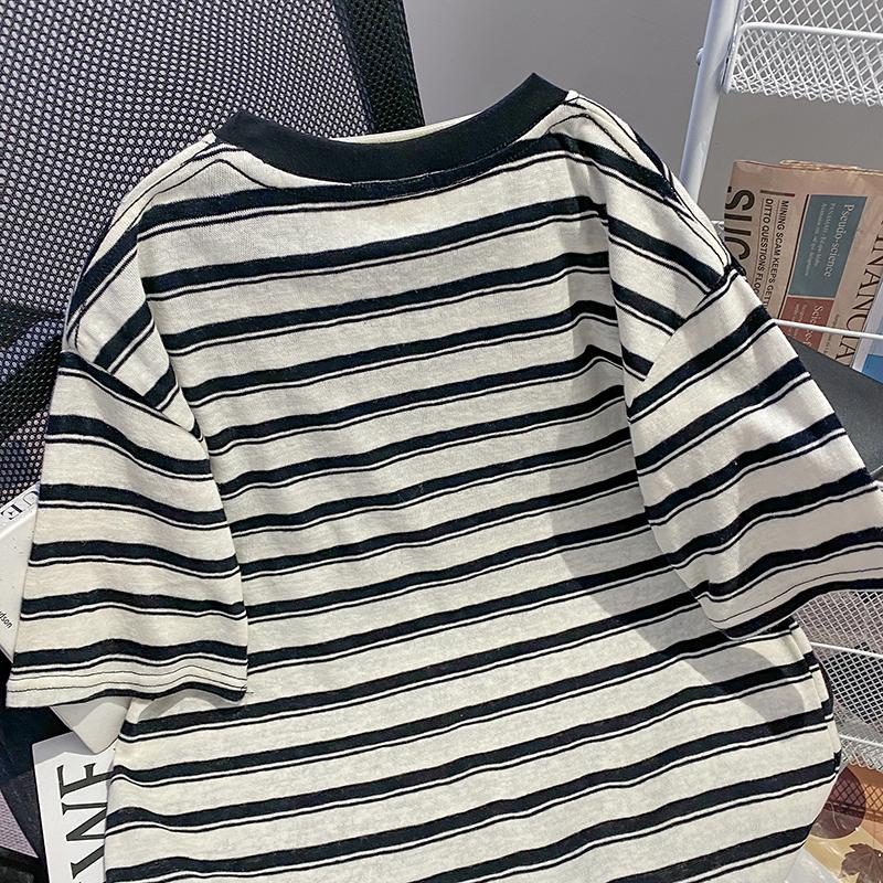 實拍65棉特大碼設計感小眾條紋短袖t 2色 M-4XL
