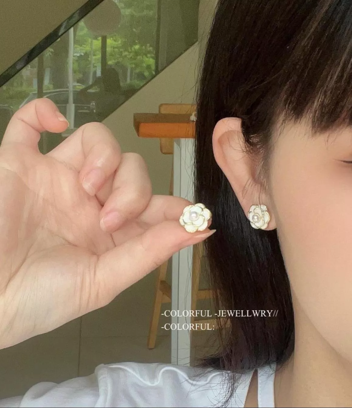 🌸 溫柔女神｜白色花朵珍珠耳釘