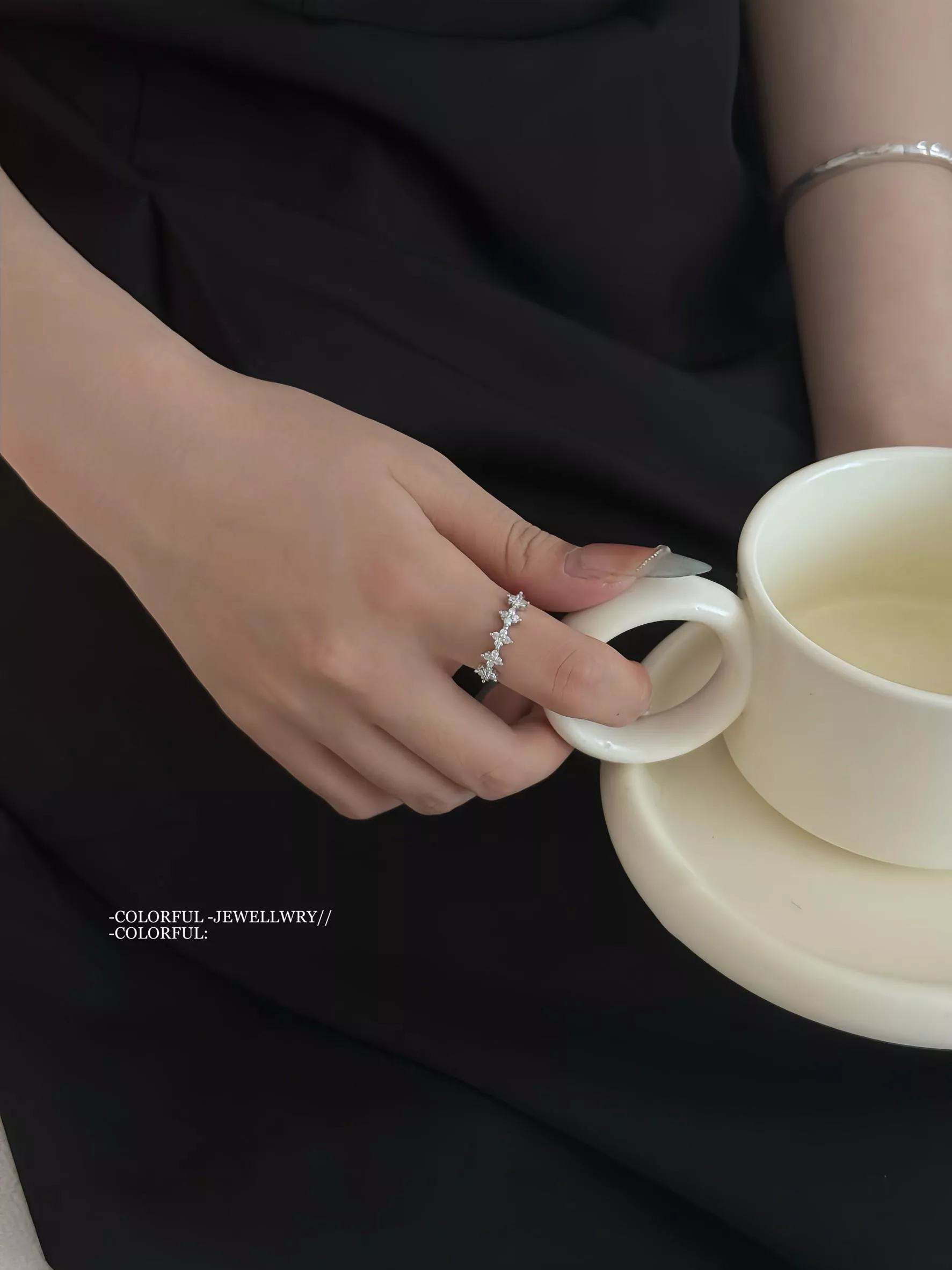 【本店實拍】💍繁星點點｜排鑽戒指