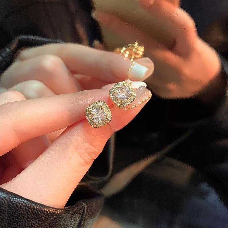 超閃精緻方形鋯石輕奢高級感氣質耳飾