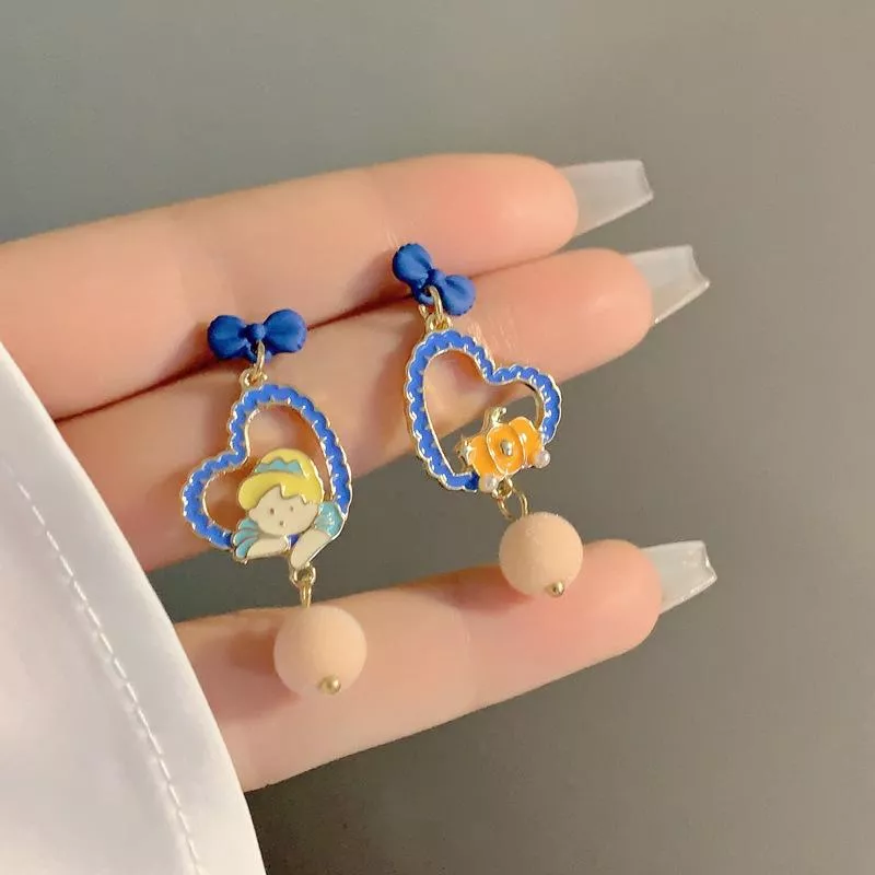 S925銀針可愛少女感愛心公主時尚氣質不對稱耳環