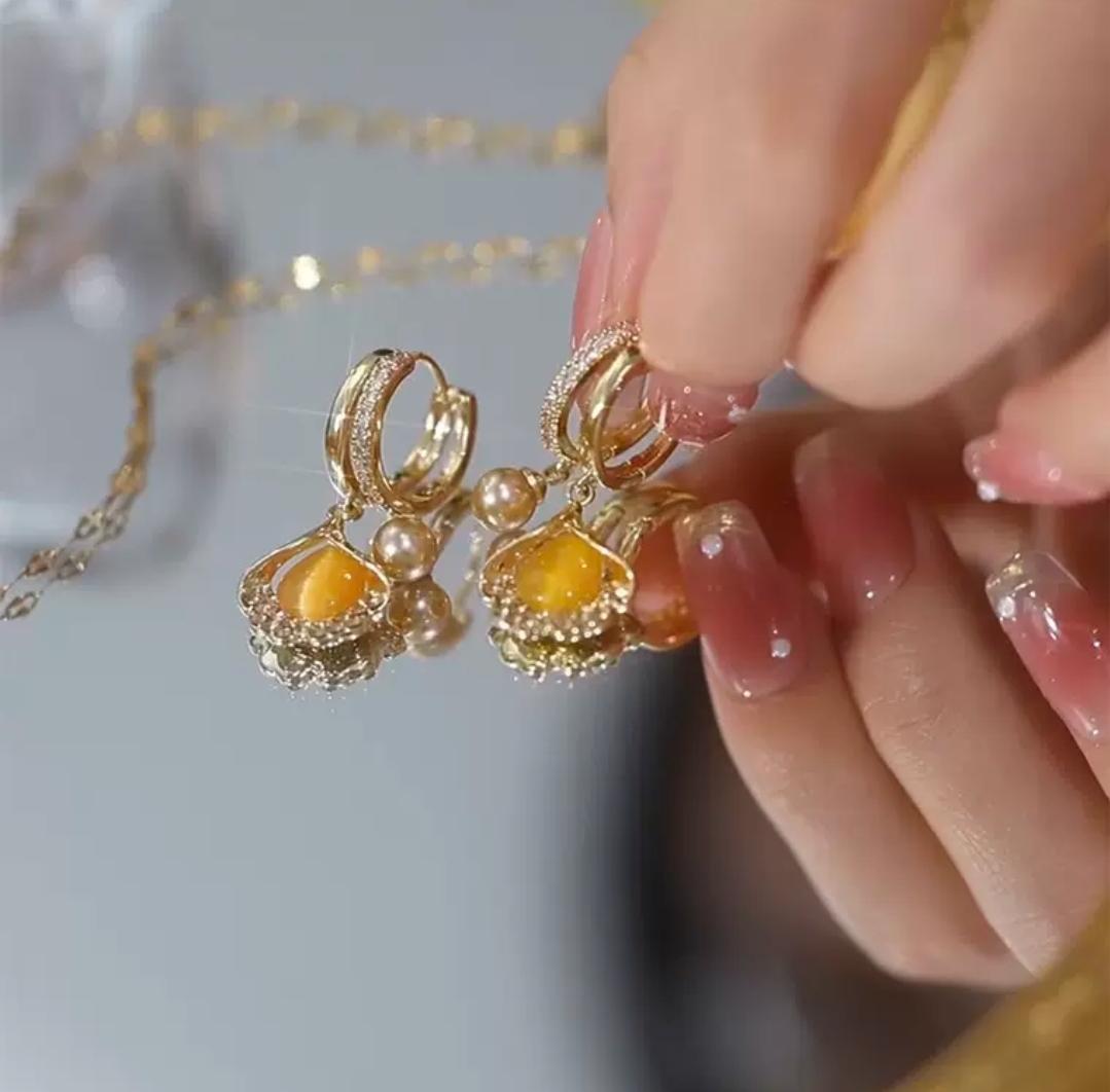 銀杏葉針式耳環
