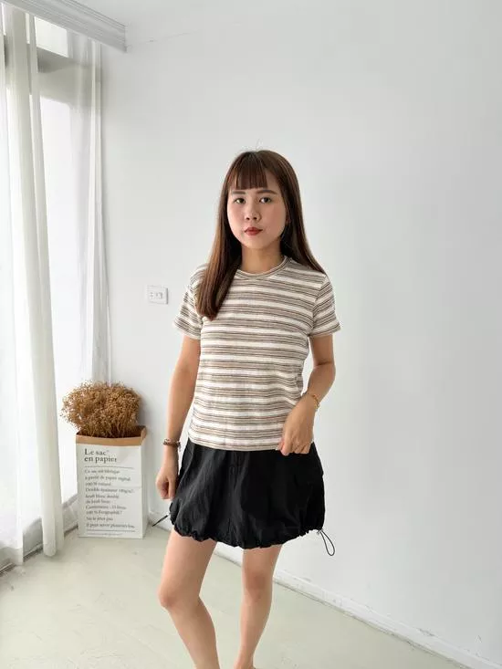 配色圓領條紋上衣