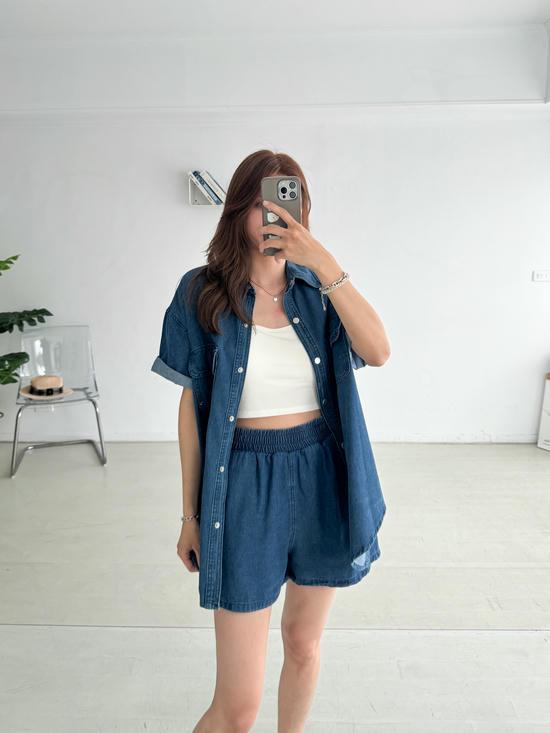 笑臉刺繡牛仔套裝