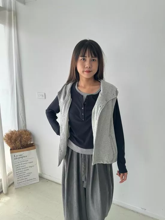 連帽棉質壓釦背心