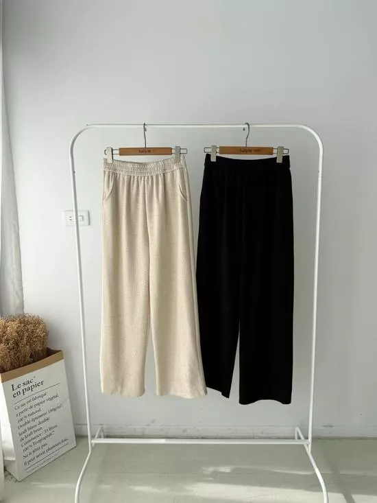 鬆緊坑條休閒寬褲