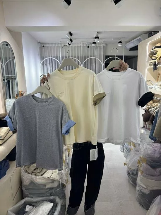 撞色袖子素面上衣