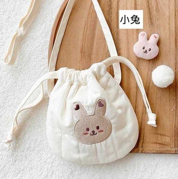 『預購』B14 兒童可愛刺繡抽繩小包包