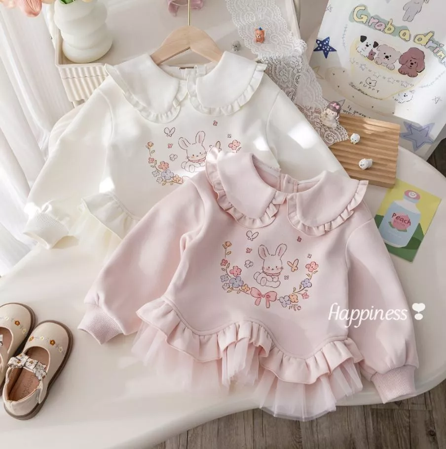 『預購』A047 中小童冬季花邊紗擺小兔上衣