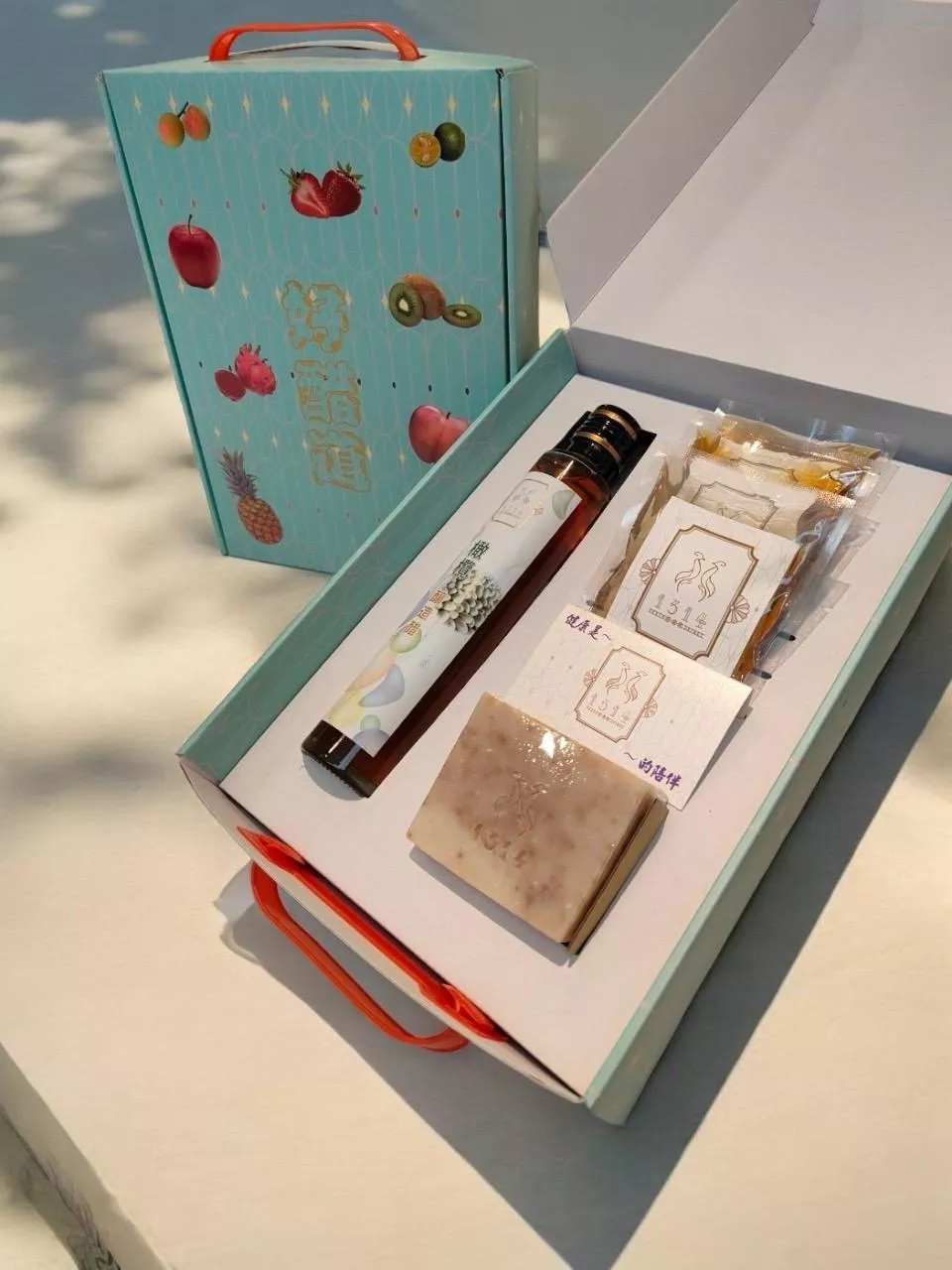 好醋道禮盒 (小瓶醋、隨身包3、手工醋皂)  請於訂單備註欄註明口味