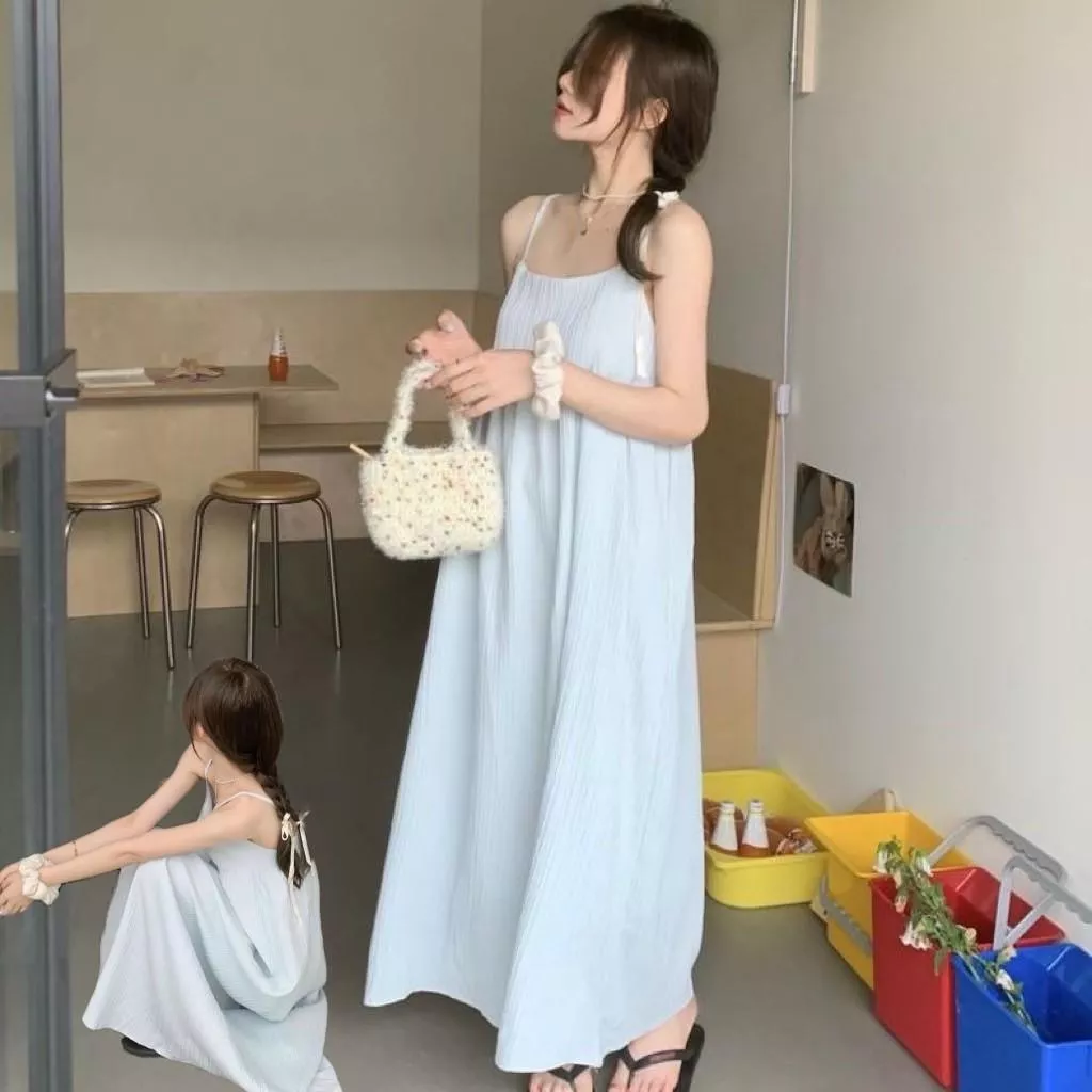 法式吊帶溫柔仙女露背A字長裙