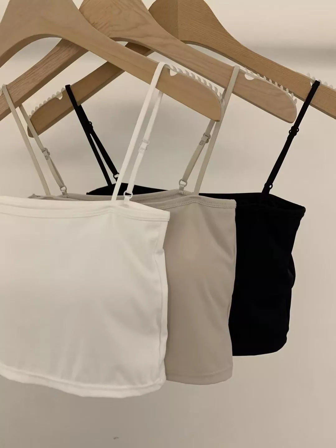 涼感人造絲萊卡平口bratop