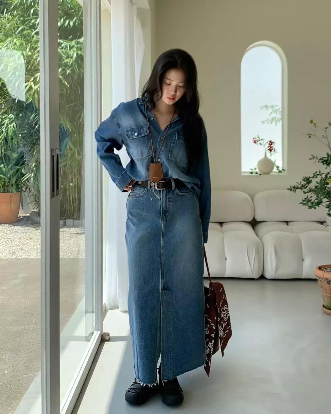 直筒不對稱開岔牛仔裙