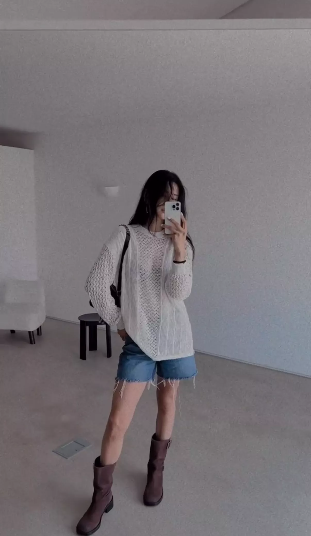 初秋必備!線條編織長袖衫