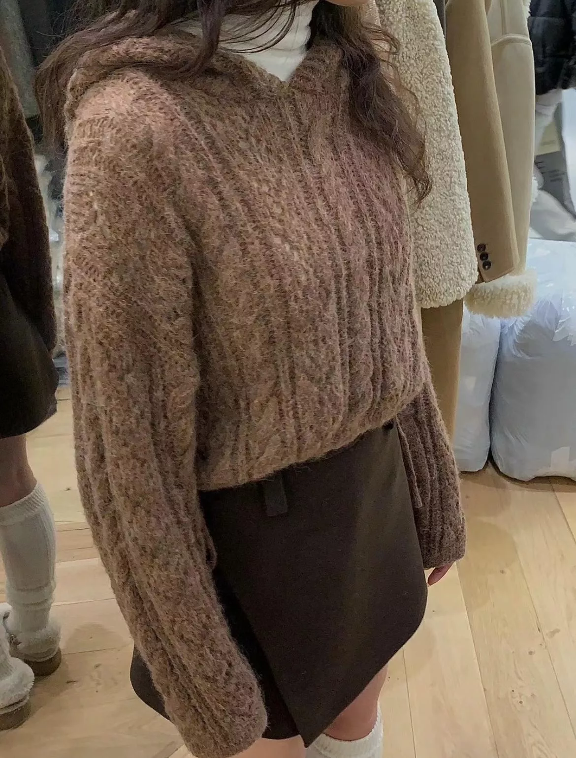 羊駝毛料簍空編織連帽上衣 針織上衣 萌感毛衣