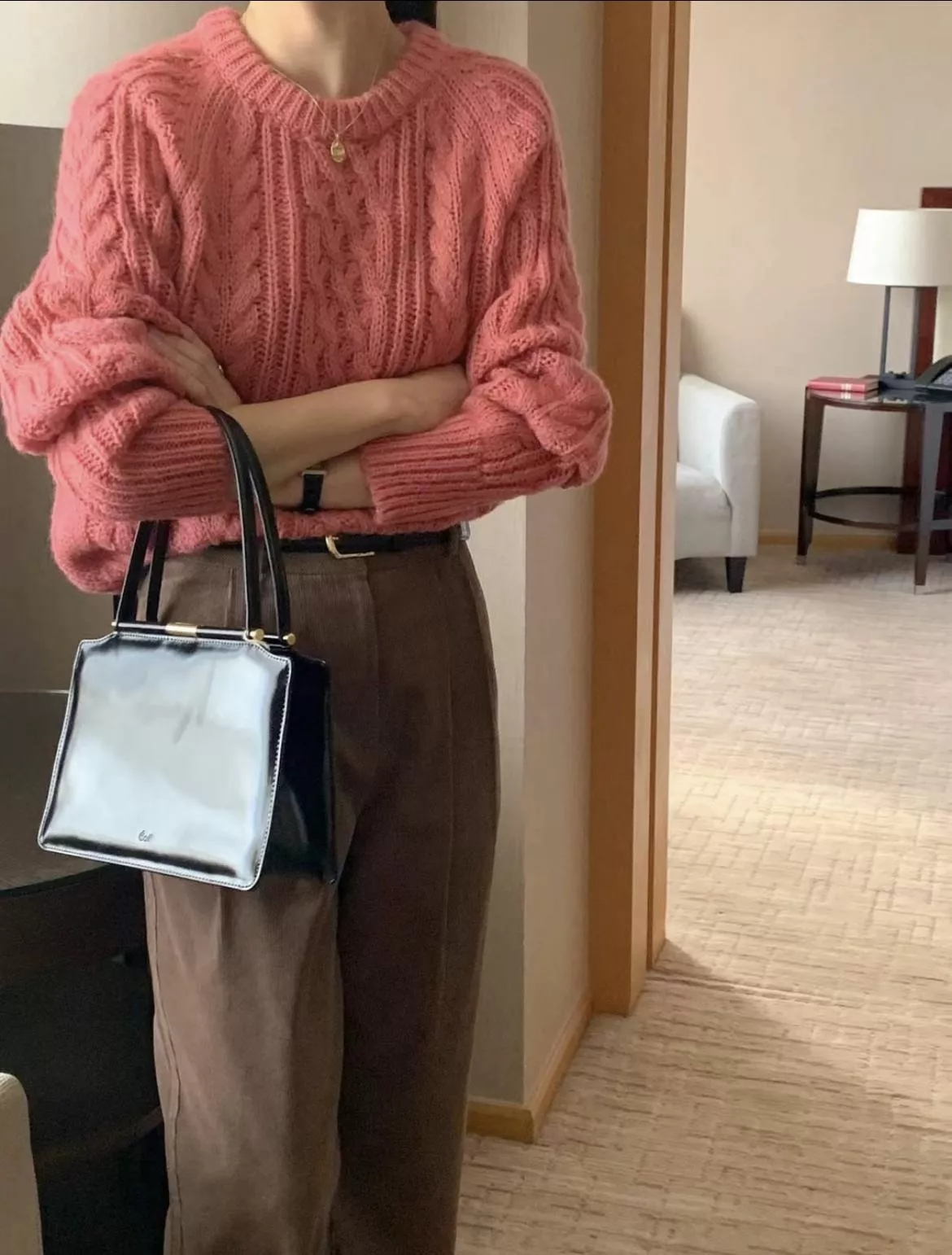 粉紅莓果麻花編織毛衣 圓領麻花毛衣