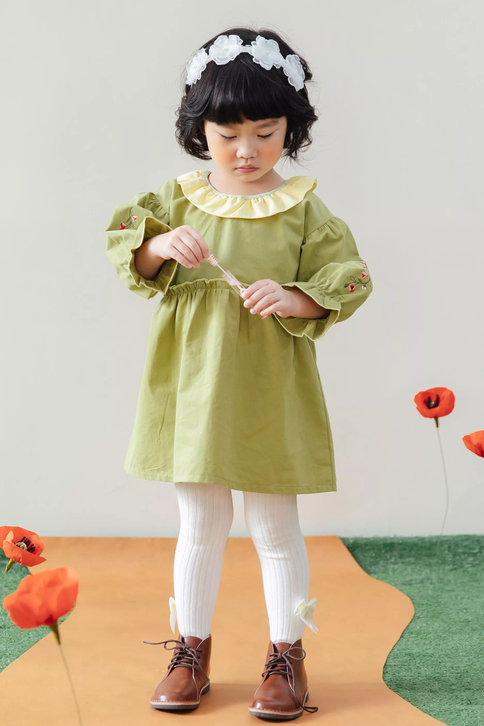 奧茲大地公主袖刺繡洋裝/上衣