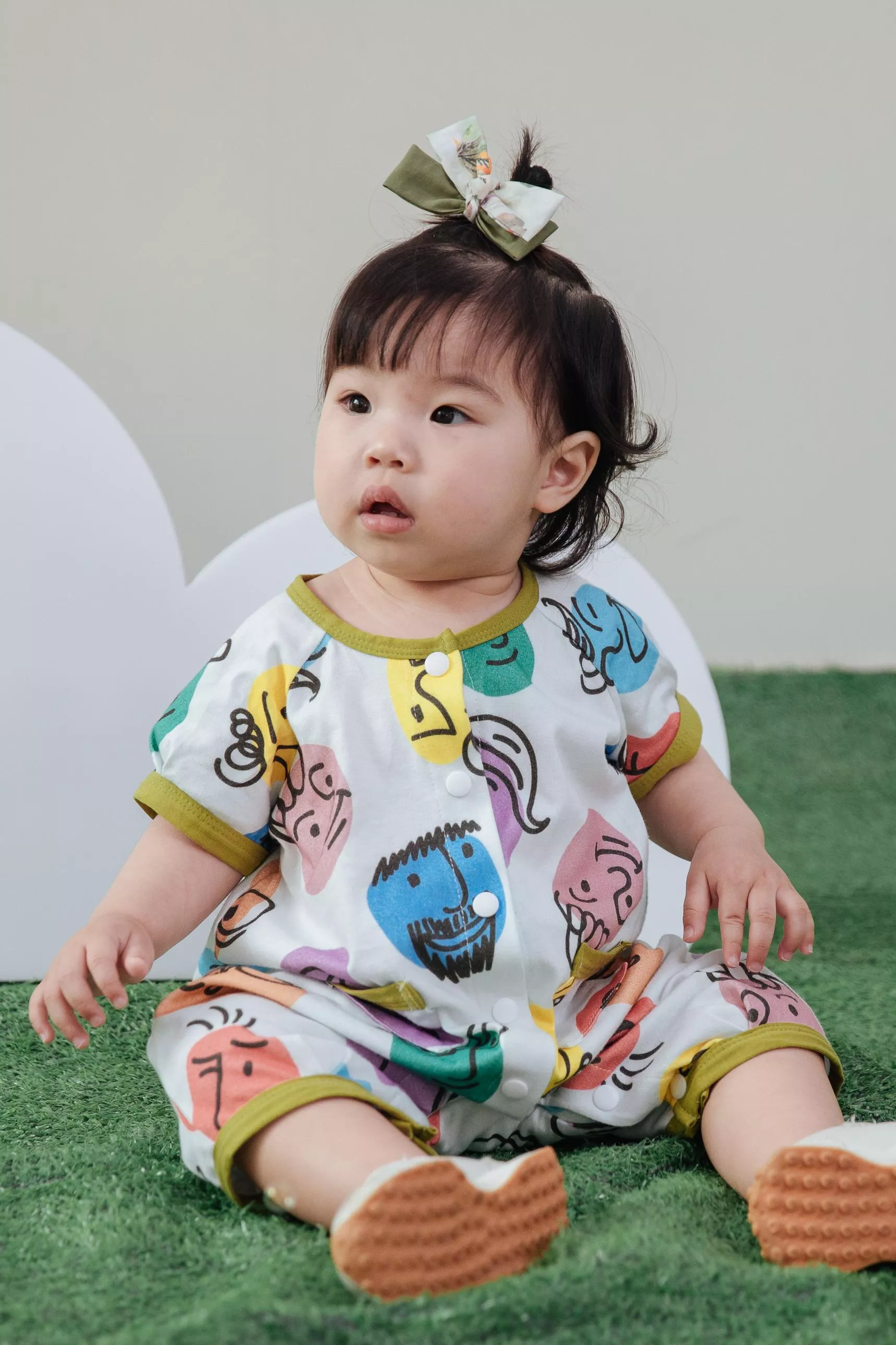 GOTS雙口袋連身褲-表情包(綠)