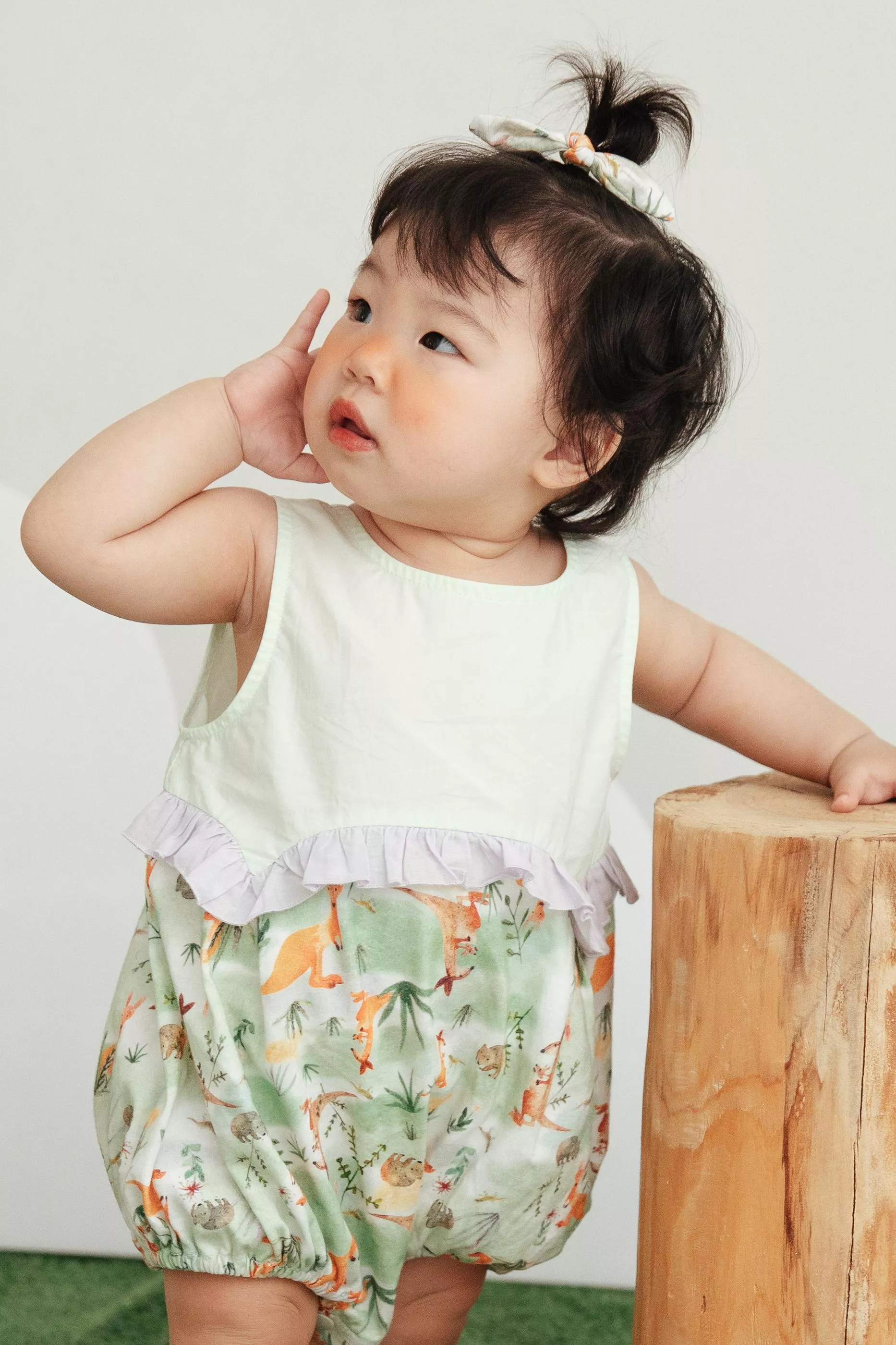 蹦跳袋鼠包屁衣