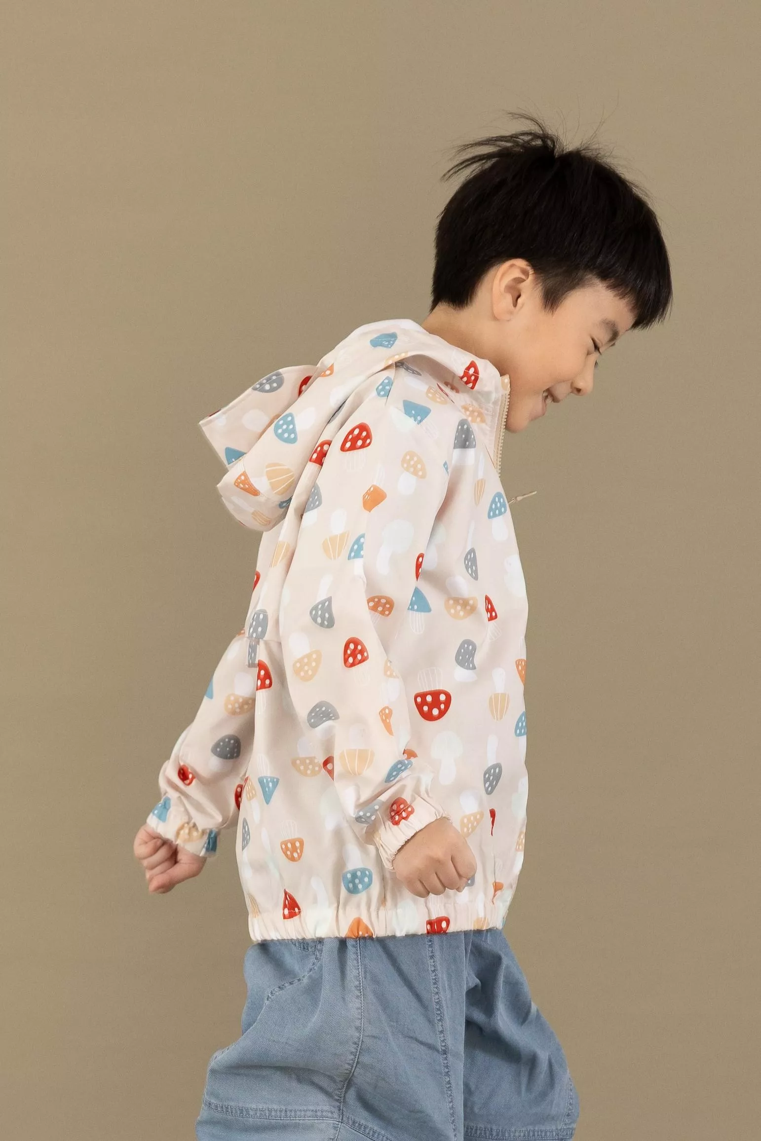 超撥水防曬防雨外套-彩色蘑菇