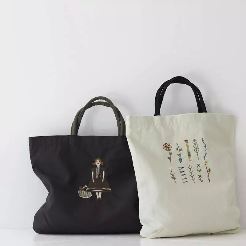 Atsuko Matano 保野溫子 刺繡尼龍 橫式手提袋 共5款 ( 3507-02~3525 )