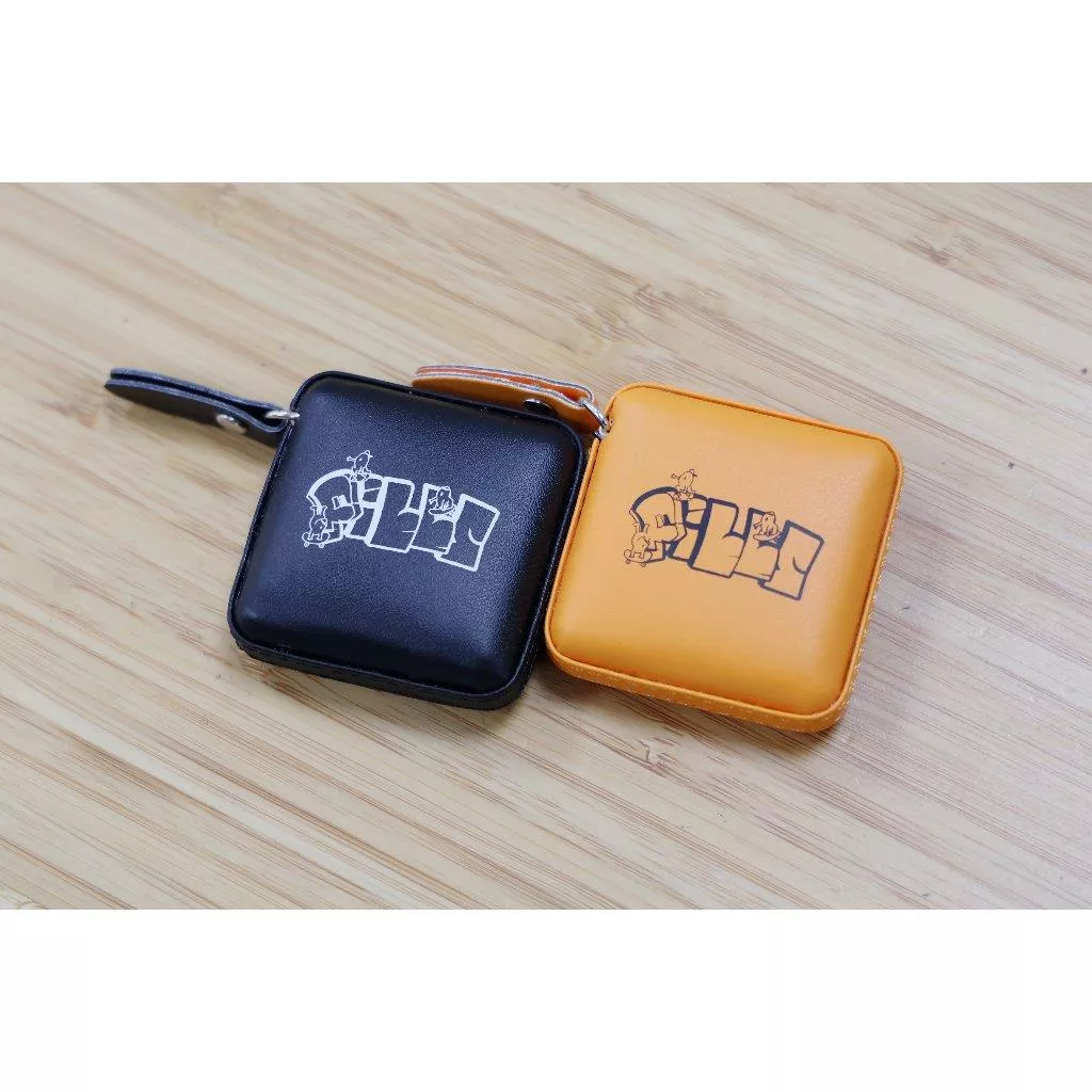 『老皮衣櫥』PU皮革 包邊 簡約 皮尺 捲尺 150cm 量身腰圍尺 公英雙制 自動卡位 一鍵收回