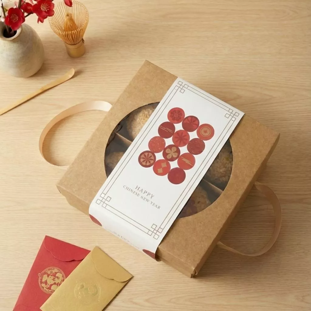 [JS文創] 4格新年手提盒 新年包裝盒  杯子蛋糕盒 開窗牛皮盒 牛皮包裝盒 開窗手提盒 餅乾包裝盒