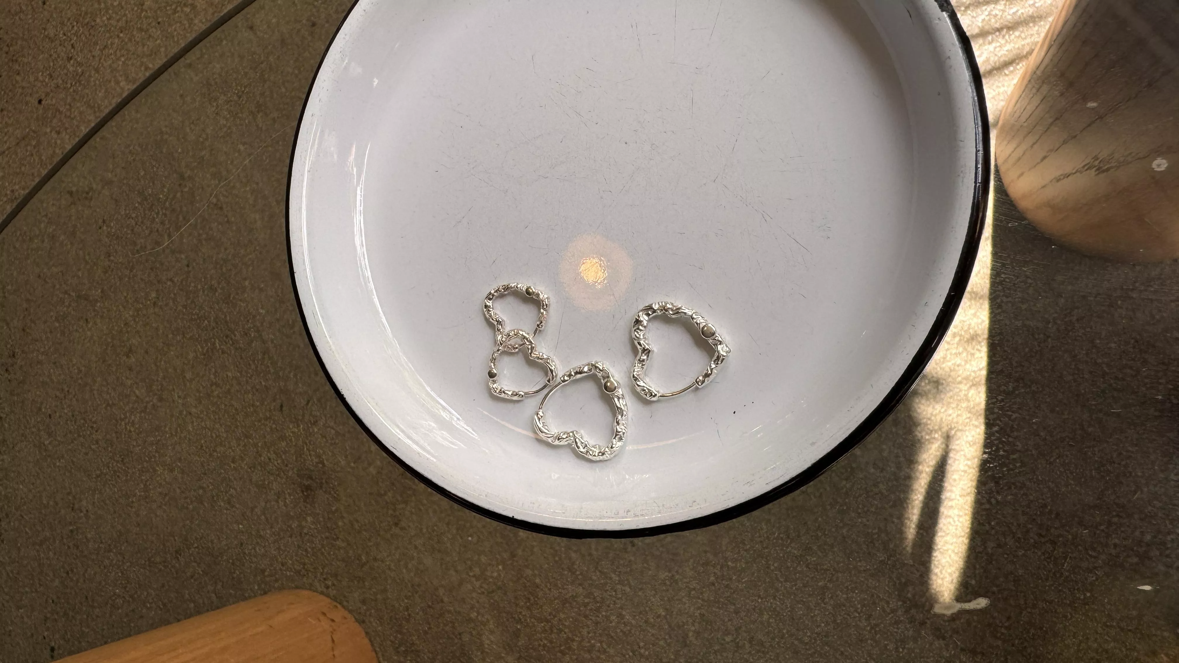 不規則愛心耳環💖(大 2cm