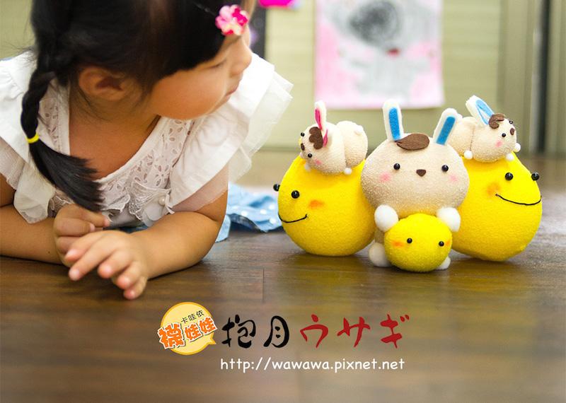 抱月兔抱抱偶│免縫襪子娃娃DIY材料包 (單入)