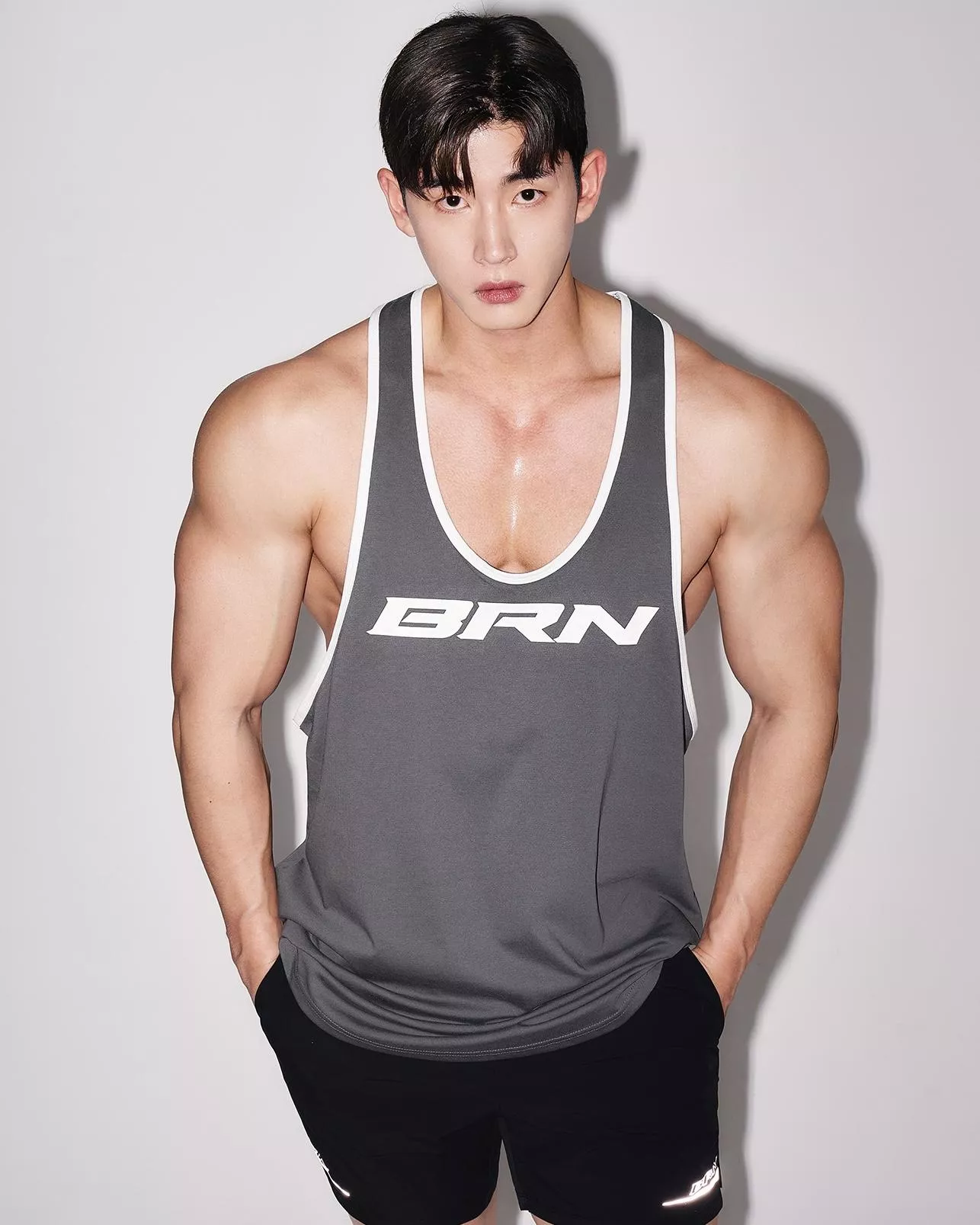 Born to win／25 SS BRN : GROGGY／BRN NEW DEEP FIT SLEEVELESS [3C]