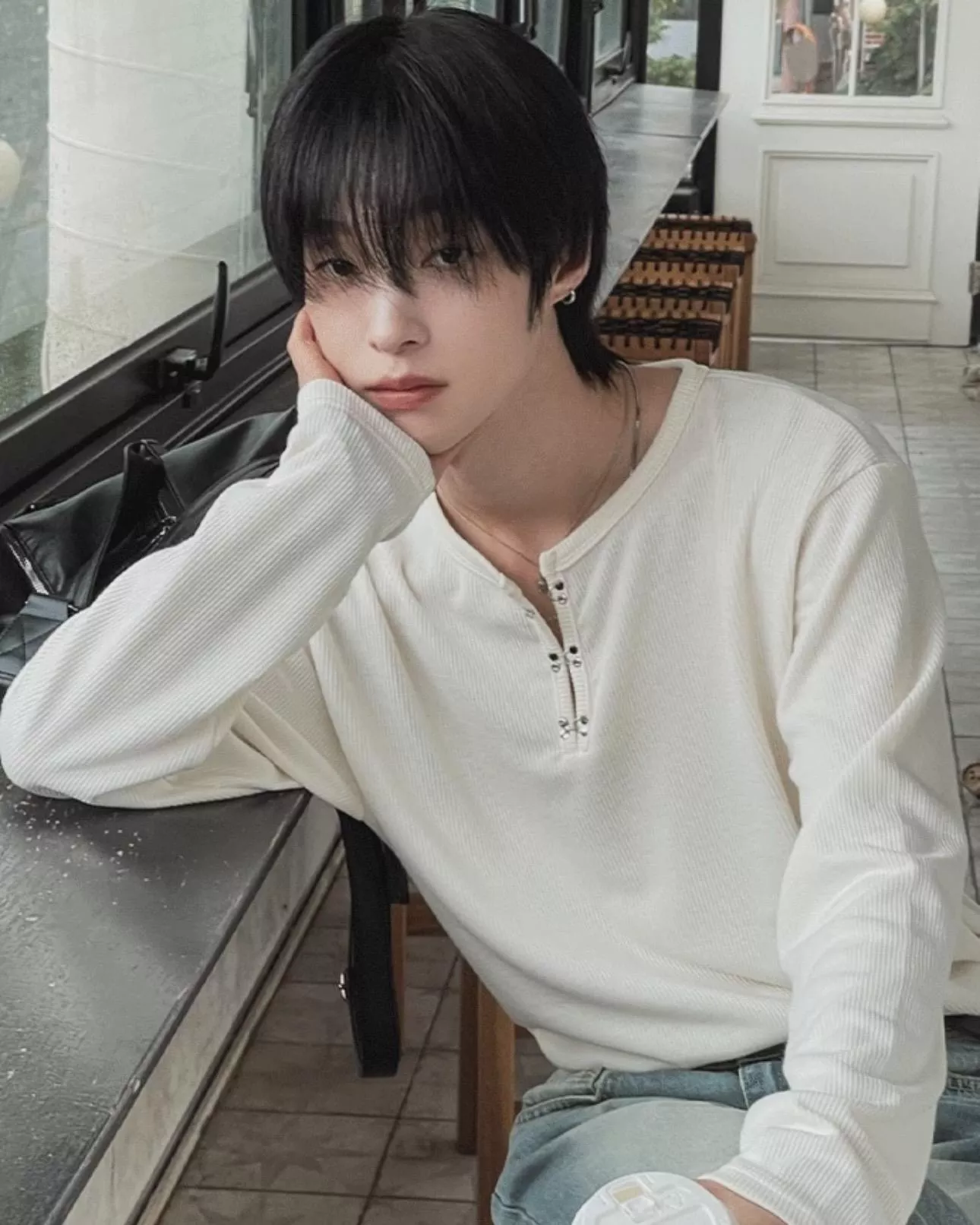 辦公日常 銀製鈎釦 亨利領薄長袖