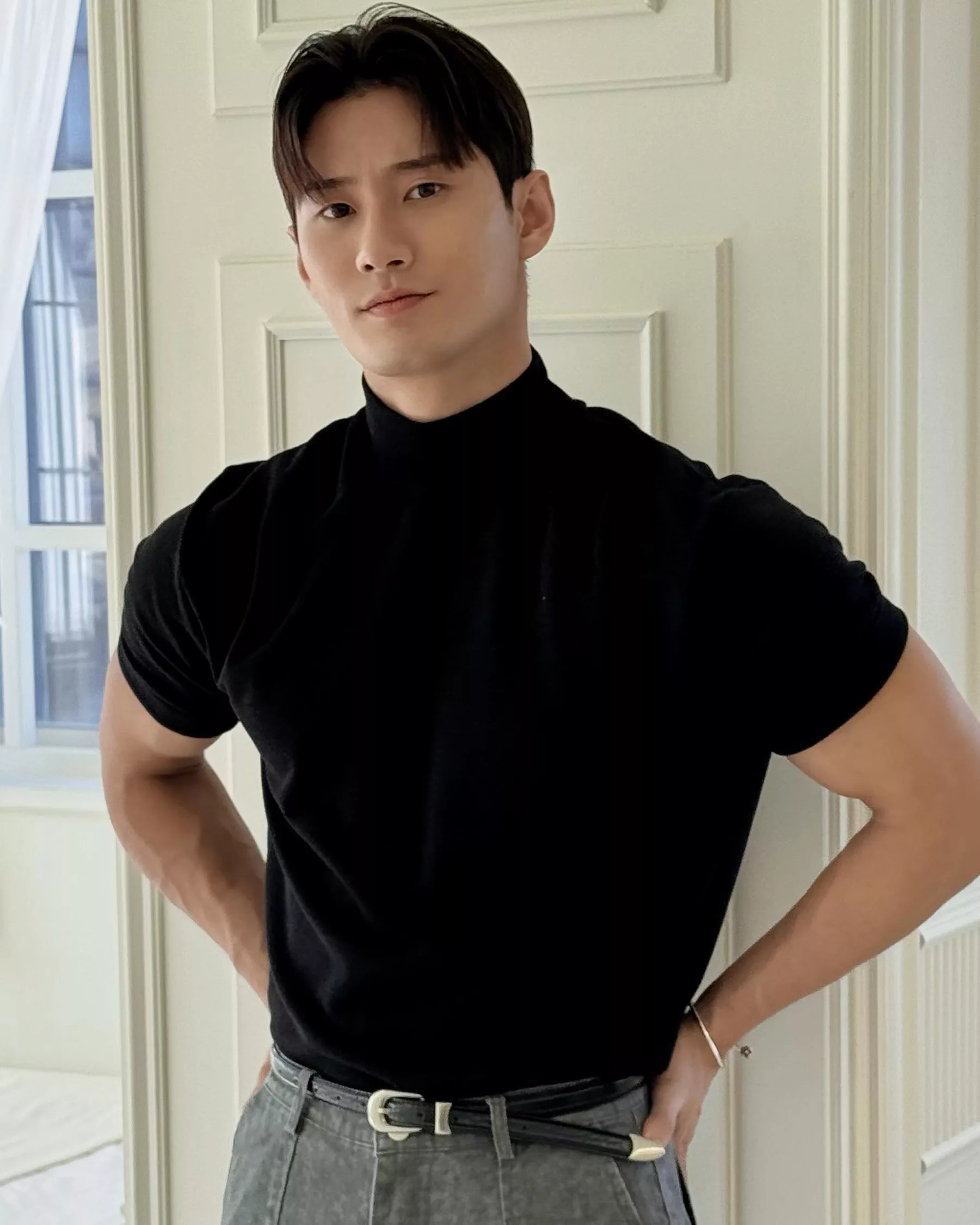 春夏高級感內搭👒小高領針織短袖