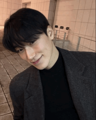 崔傘同款♡80%高羊毛含量 隱藏排扣羊毛大衣