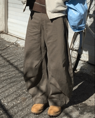 自然弧線 打褶彎曲版型棉質氣球褲