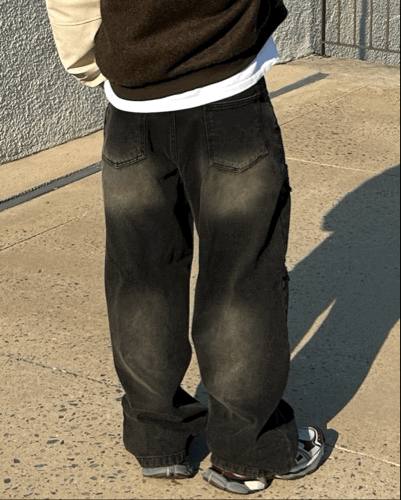 刷白洗舊 側邊磨損破洞 寬版直筒牛仔褲