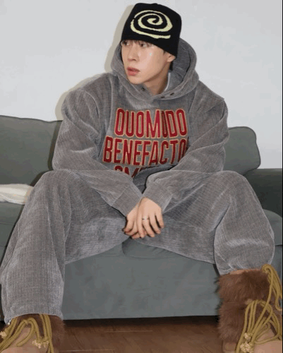 美式大字報 寬短版厚磅貉絨連帽衫 (可ꜱᴇᴛ)