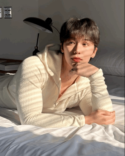 顯壯肌肉款 刷毛彈性連帽拉鍊衫