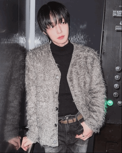 Shaggy毛感 蓬絨絨V領開襟衫