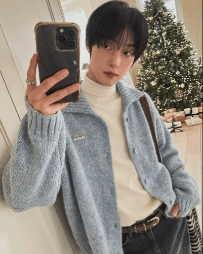 金賢中同款♡手工鎳標 羊毛絨保暖針織開襟衫