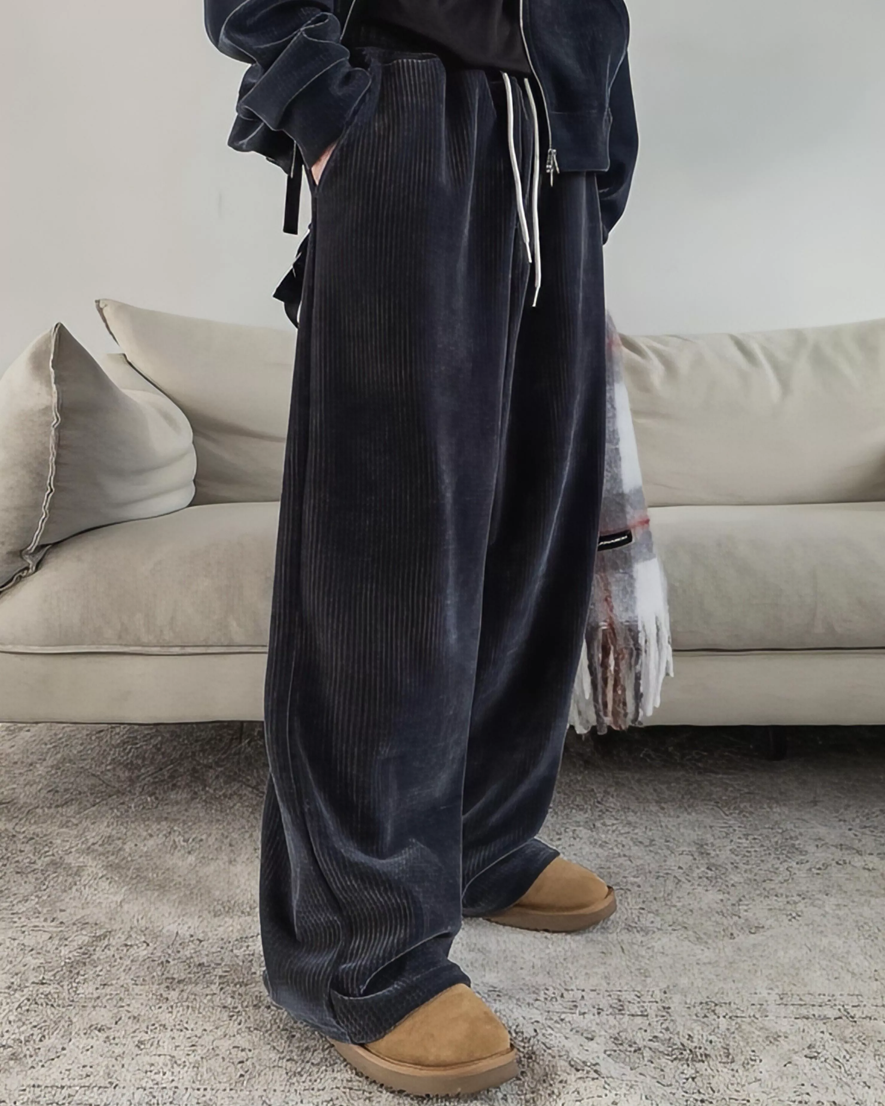 羅賓斯 天鵝絨燈芯絨 寬版休閒長褲