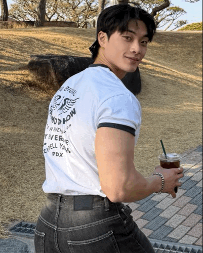 半肌肉款 賽車手後背印花 滾邊撞色T恤